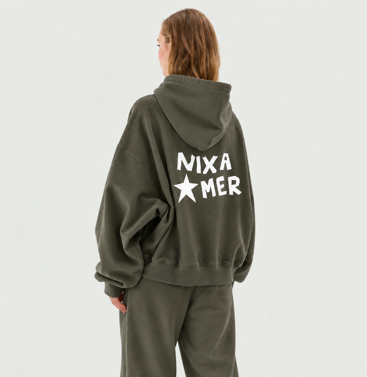 Ensemble 03 Hoddie