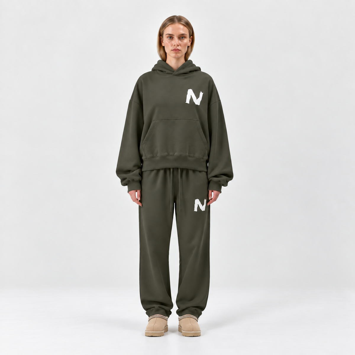 Ensemble 03 Hoddie
