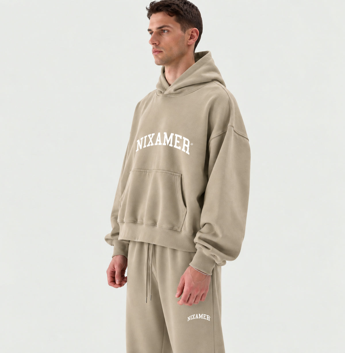 Ensemble 01 Hoodie